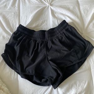 Lululemon Hotty High Low Rise Short 2.5 Inch Black